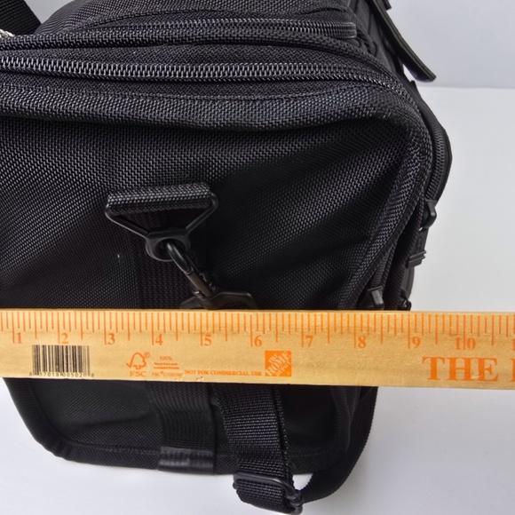 TUMI Alpha Weekend Bag Carry-On Duffle Black Ballistic Nylon 18"x 7"x 11" 221D3 - Picture 14 of 14